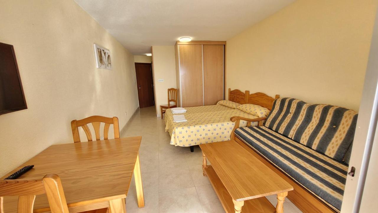 Las Damas Estudio-Fincas Benidorm Extérieur photo