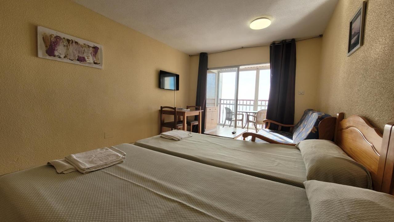 Las Damas Estudio-Fincas Benidorm Extérieur photo